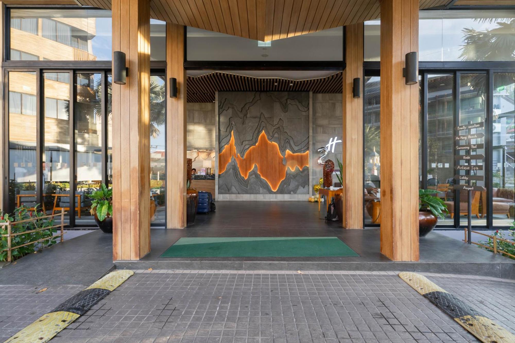 Holiday Inn Resort Krabi Ao Nang Beach By Ihg Exteriér fotografie